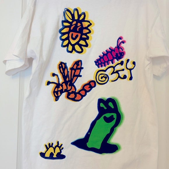 NWT sold out Obey “Take a Peek” Men’s t-shirt - Picture 6 of 9